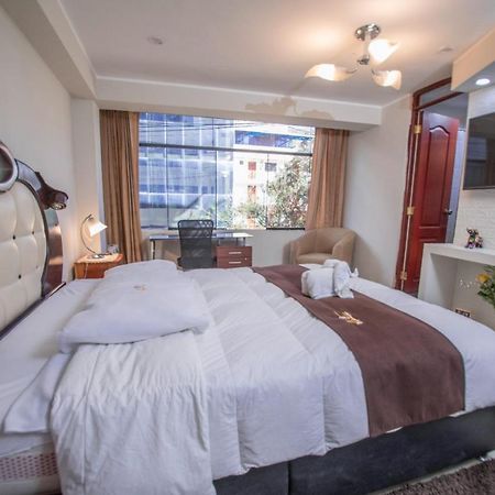 Jk Guzman Suite Hotel Challhuahuacho Buitenkant foto