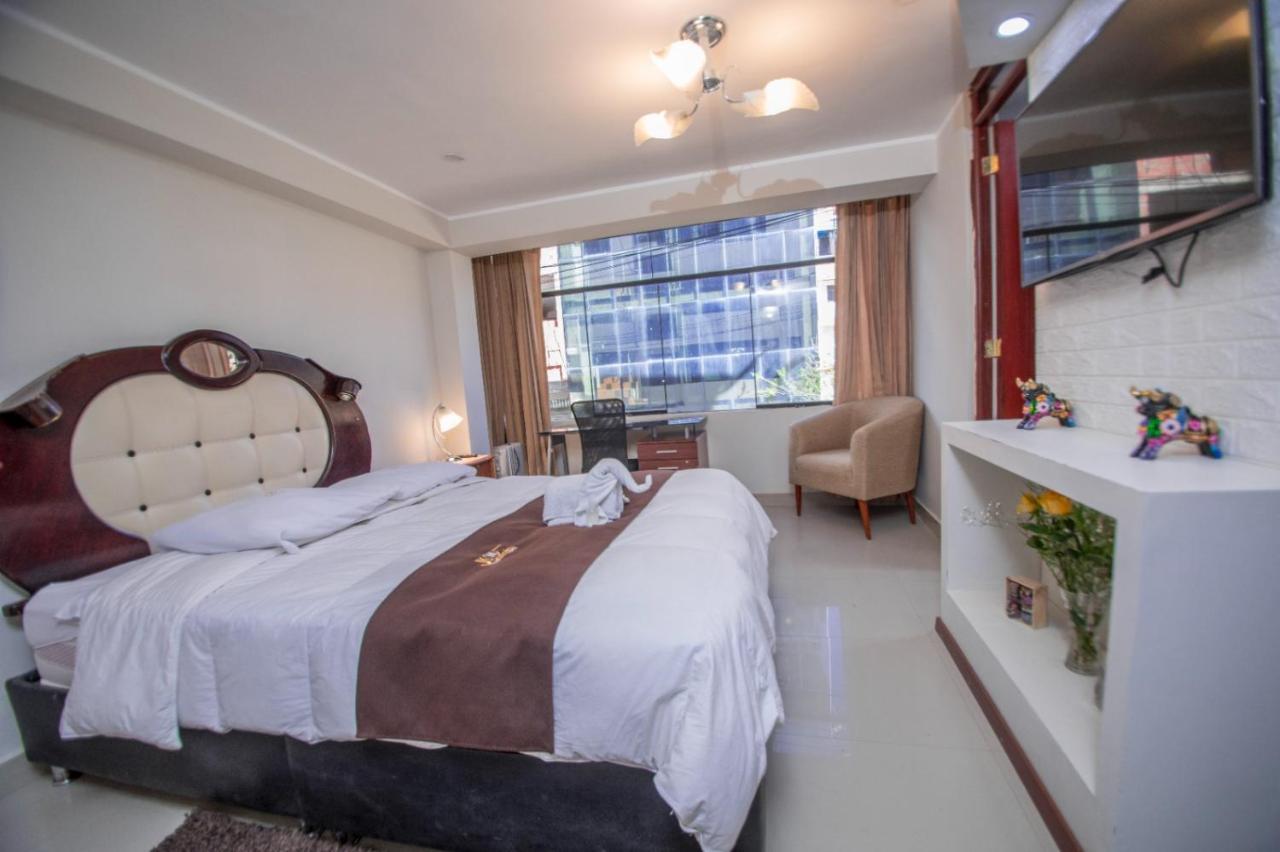 Jk Guzman Suite Hotel Challhuahuacho Buitenkant foto